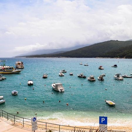 Apartman Gulliver In The Center, 10 Meters From The Sea With Private Parking In Natural Shade Rabac Dış mekan fotoğraf